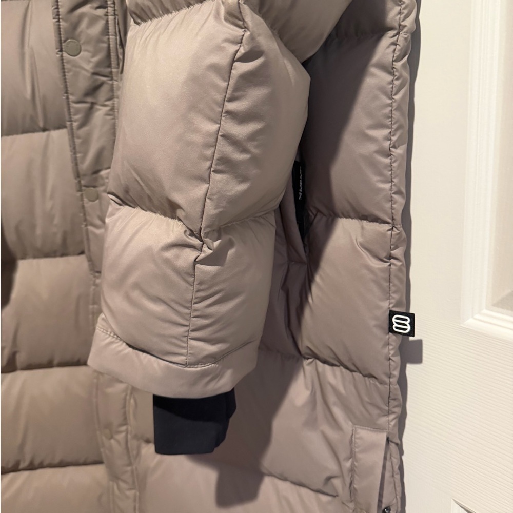 Aritzia Super Puff Long Coat - Picture 7 of 14